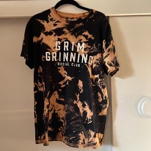 Disney small shop Haunted Mansion tee size M